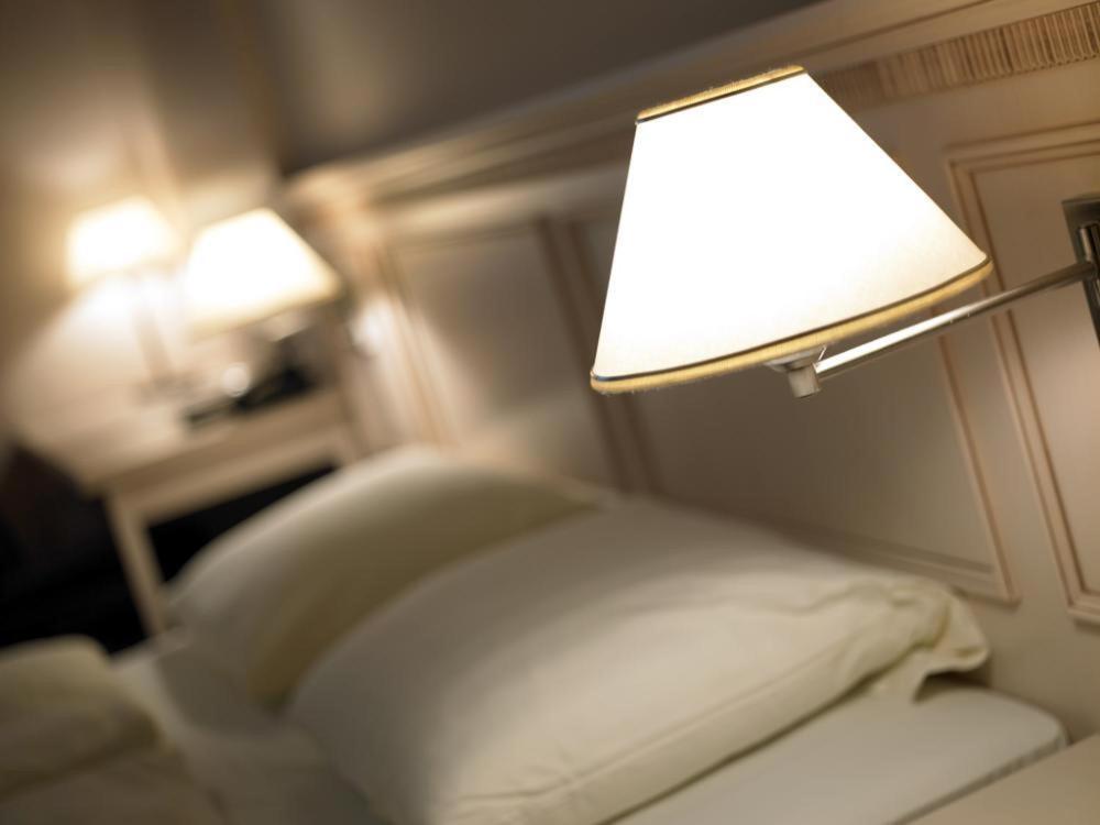 Hotel Casino Im Park Kamp-Lintfort Room photo